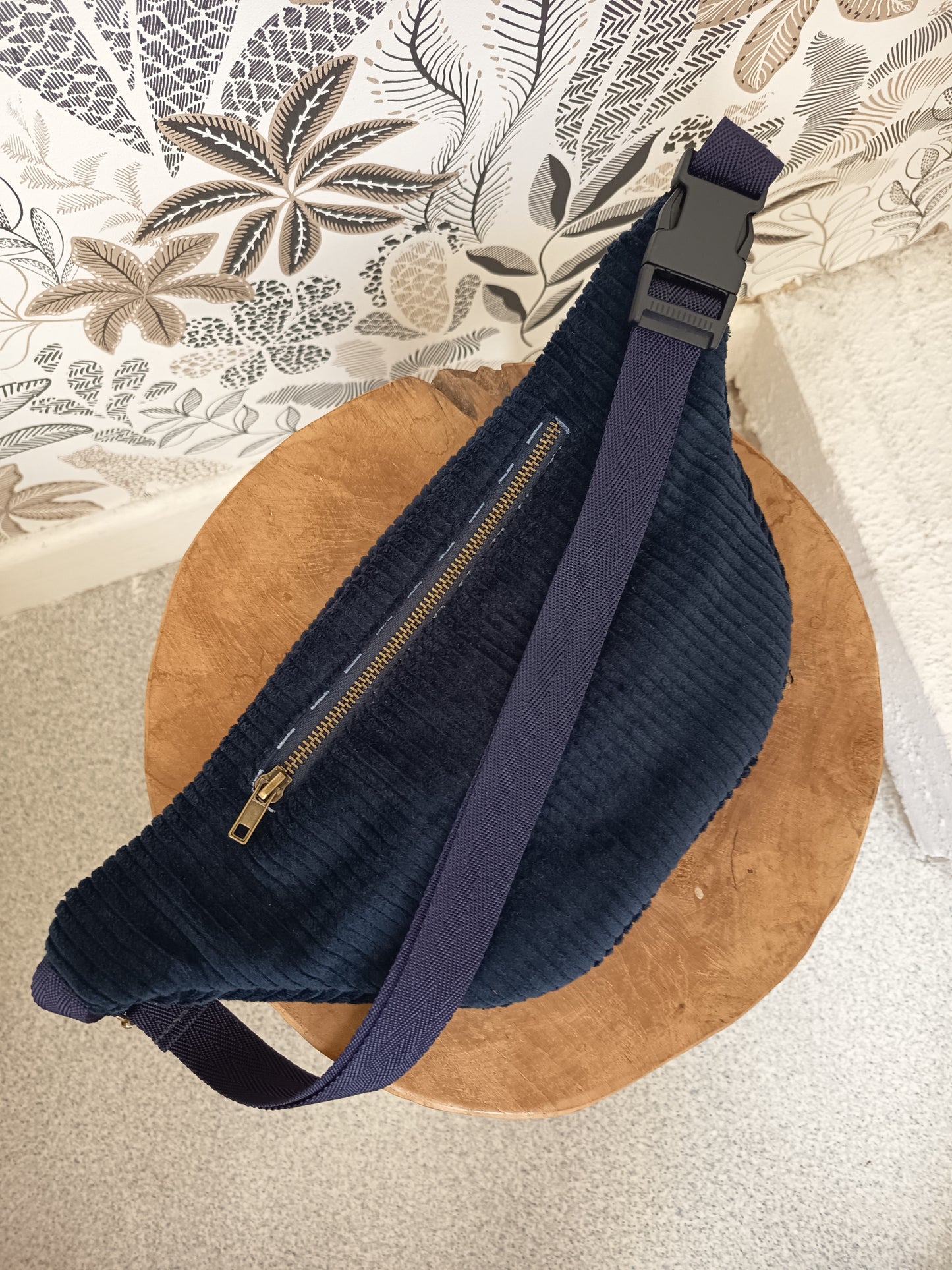 Sac banane velours côtelé bleu marine vichy