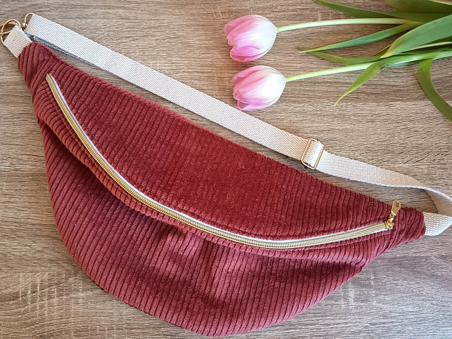 Sac banane velours côtelé brique fleuri