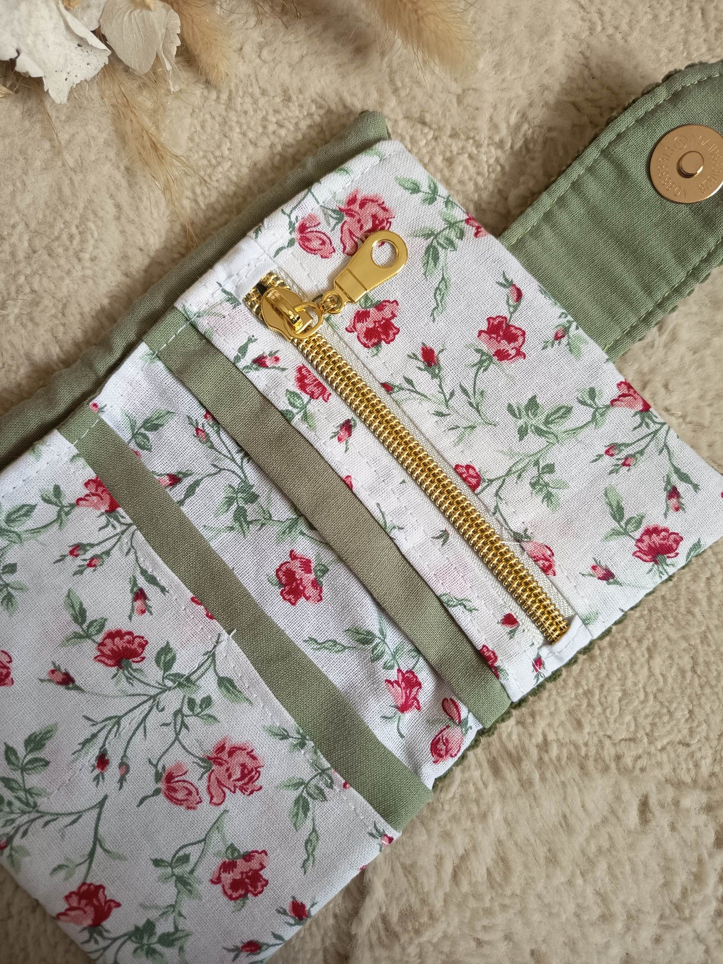 Portefeuille velours kaki