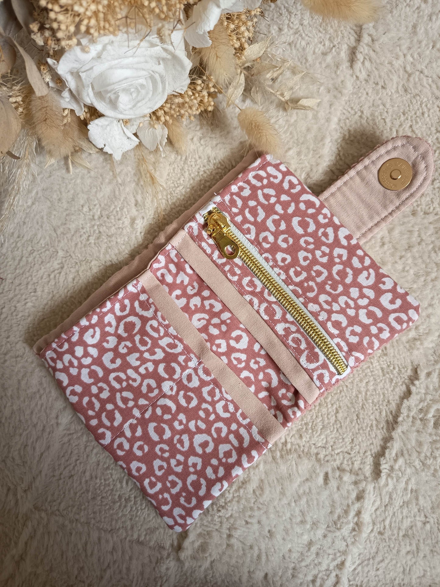 Portefeuille velours rose léopard