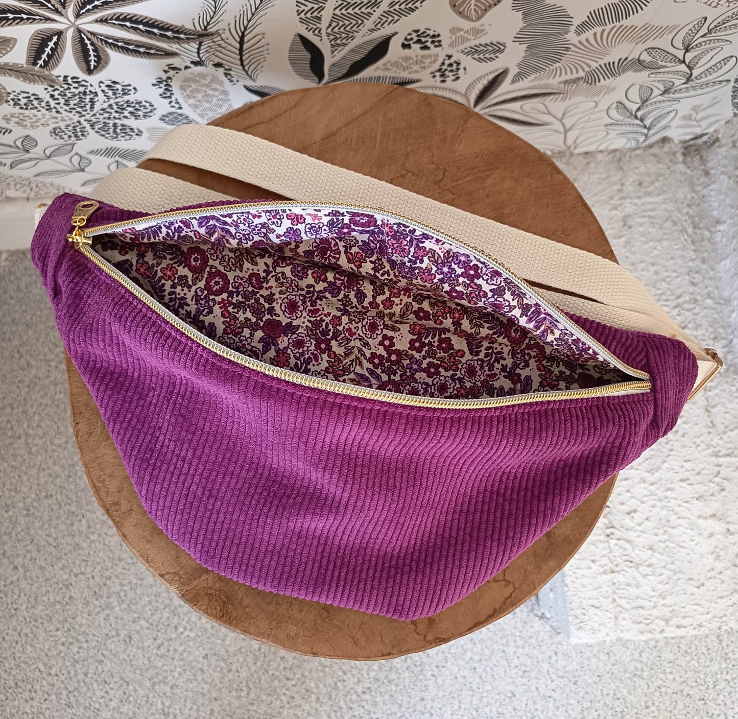 Sac banane velours côtelé violet